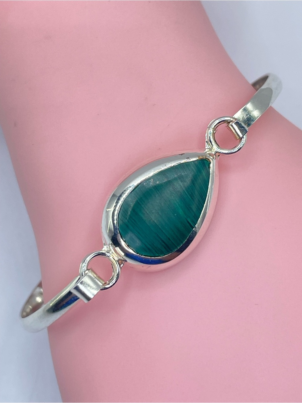 Vintage Taxco Mexico Silver Tone Green Malachite Teardrop Bangle Bracelet Boho